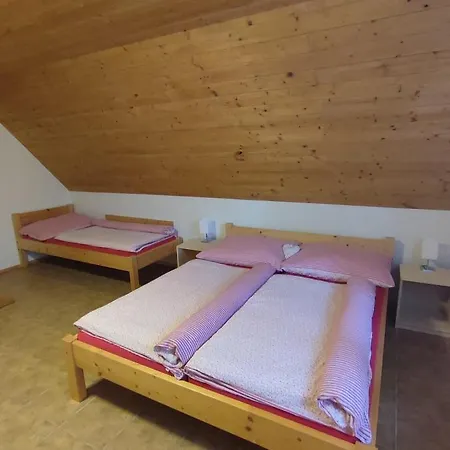 Pod Vysakem Stárkov